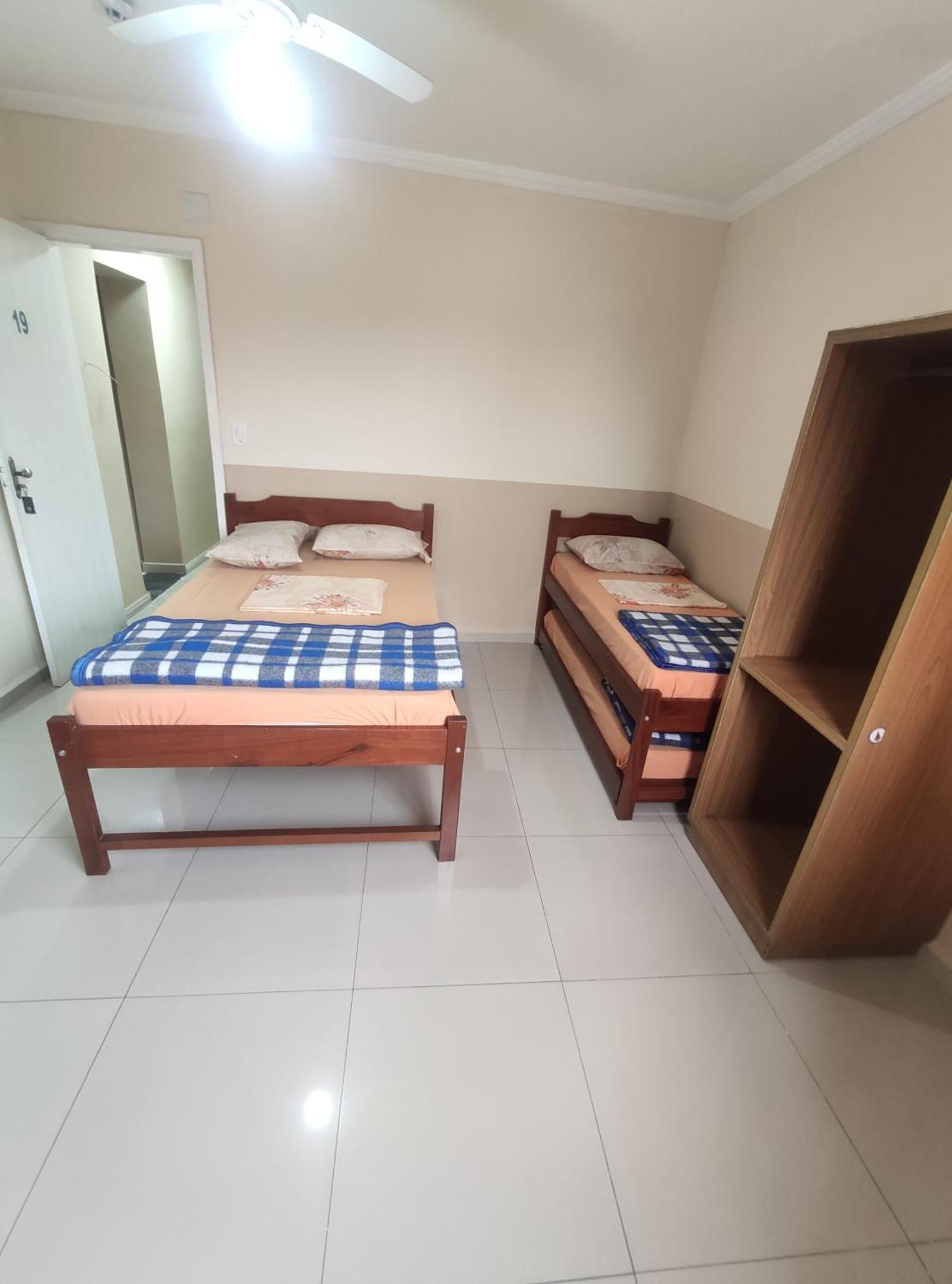 Hotel Pousada Sao Miguel Arcanjo Aparecida  Zimmer foto