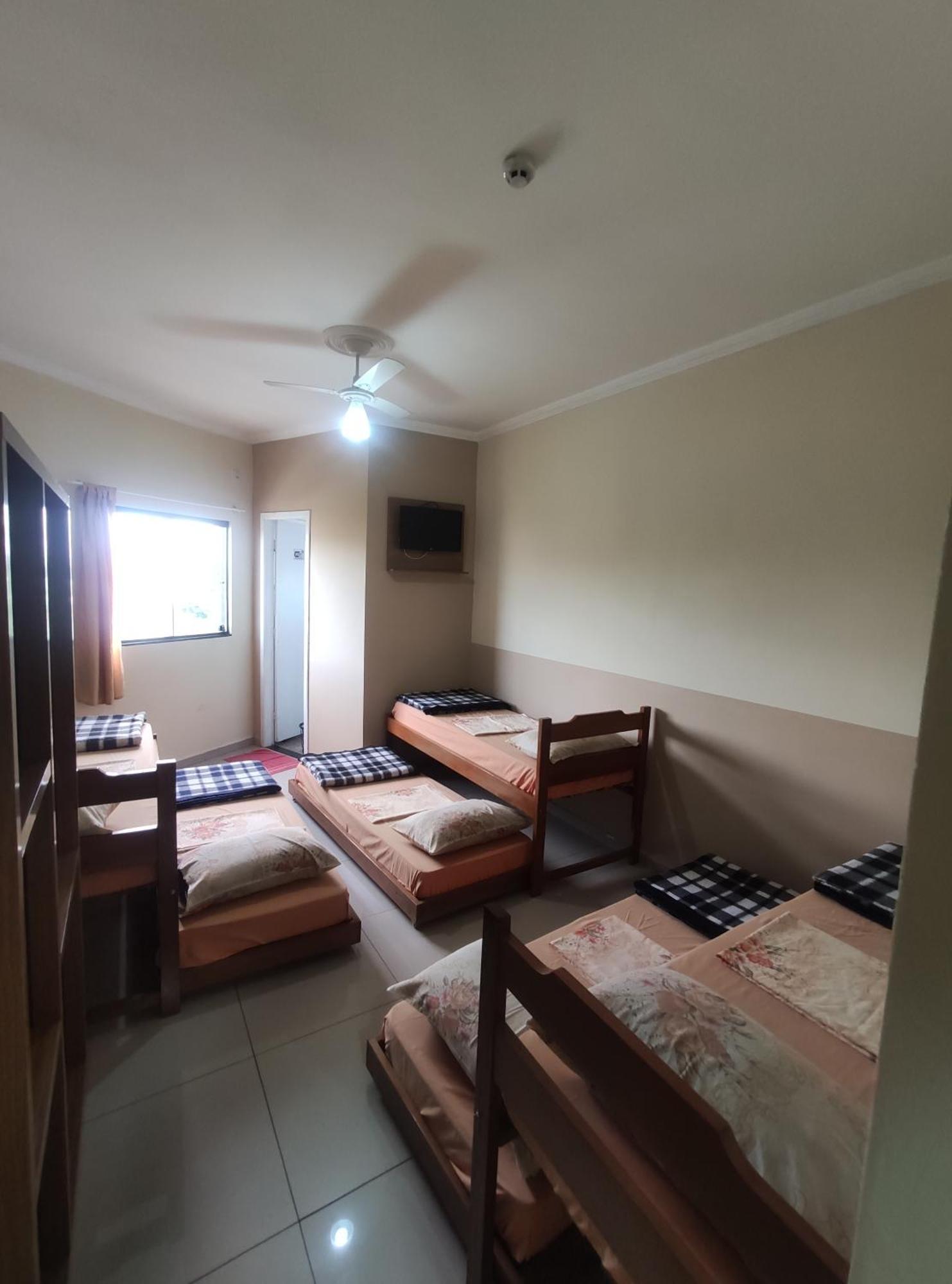Hotel Pousada Sao Miguel Arcanjo Aparecida  Zimmer foto
