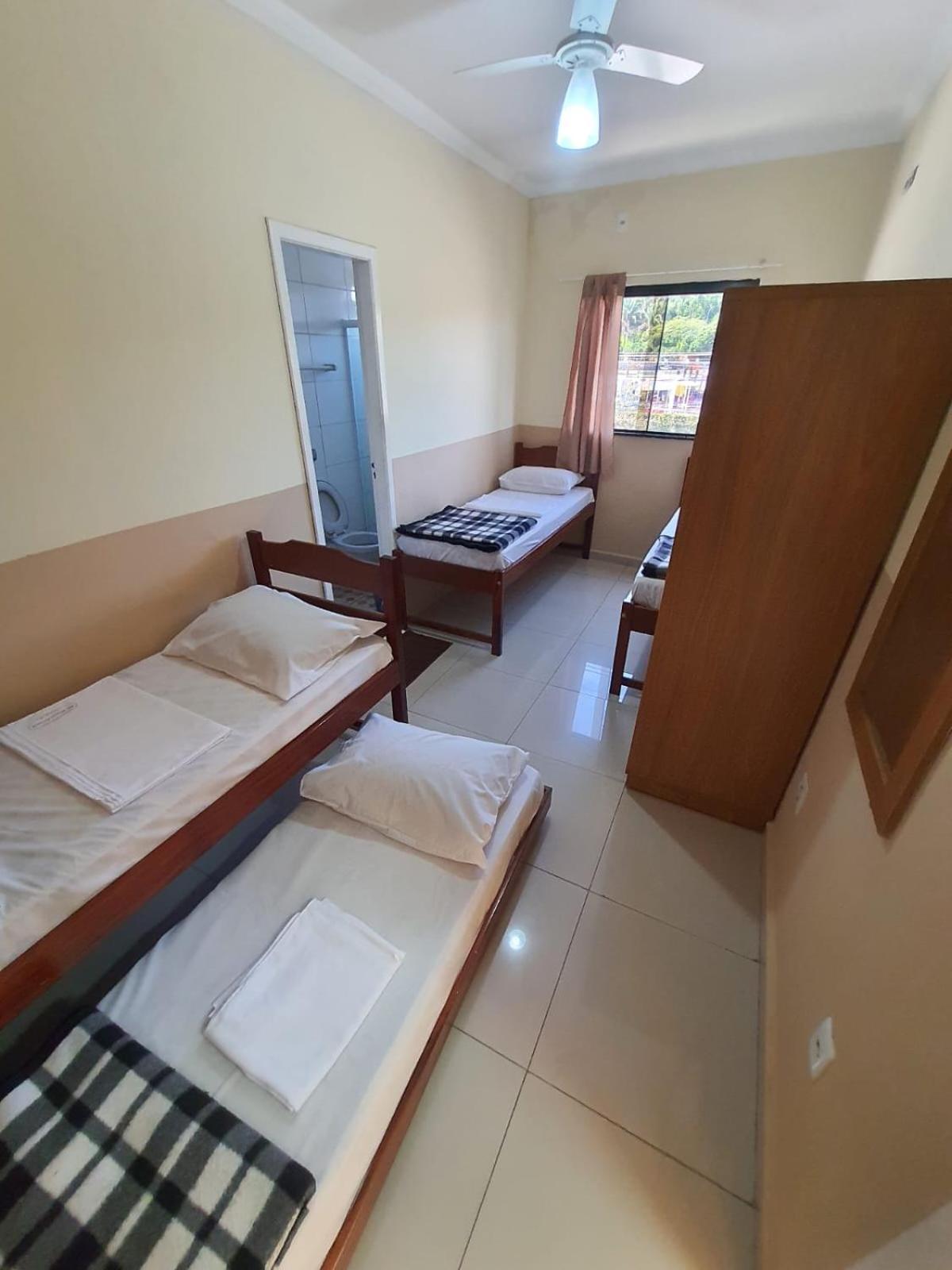 Hotel Pousada Sao Miguel Arcanjo Aparecida  Zimmer foto