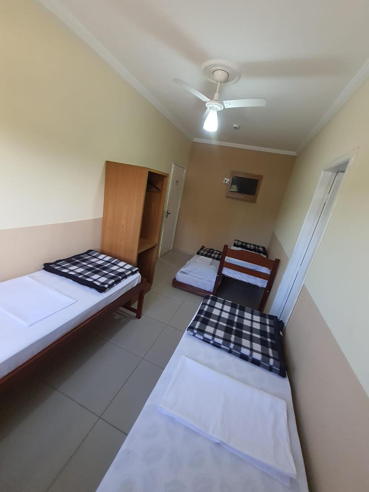 Hotel Pousada Sao Miguel Arcanjo Aparecida  Zimmer foto